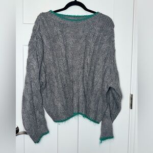 Contrast Trim Gray Crew Neck Sweater
